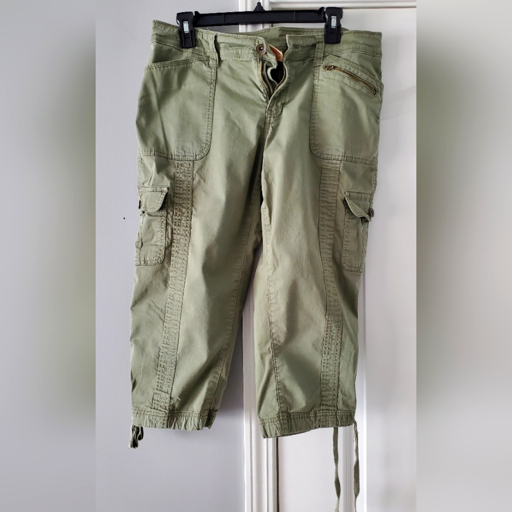 Capri Pants